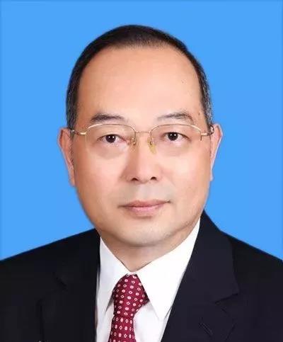 杨振武校友.jpg 杨振武校友.jpg