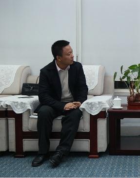 王磊.jpg 王磊.jpg